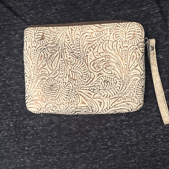 Patricia Nash Embossed Floral Clutch - Picture 7 of 14